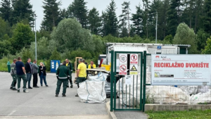 UČENJE TEMELJENO NA RADU U RECIKLAŽNOM DVORIŠTU STAMBENOG I KOMUNALNOG GOSPODARSTVA